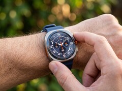 Certain users are reporting faceplate and bezel issues with Galaxy Watch Ultra from 2024 and 2025.