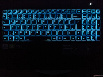 Gigabyte G5 - Backlight