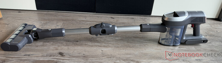 The Jimmy JV9 Pro Aqua with motorized floor nozzle in all its glory.