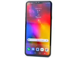 The LG V40 ThinQ. Test device courtesy of LG Germany.