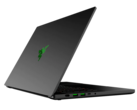 18-inch laptops making a comeback? (Image Source: Razer)