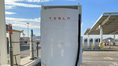 Tesla&#039;s Megacharger pile (image: RodneyaKent/X)
