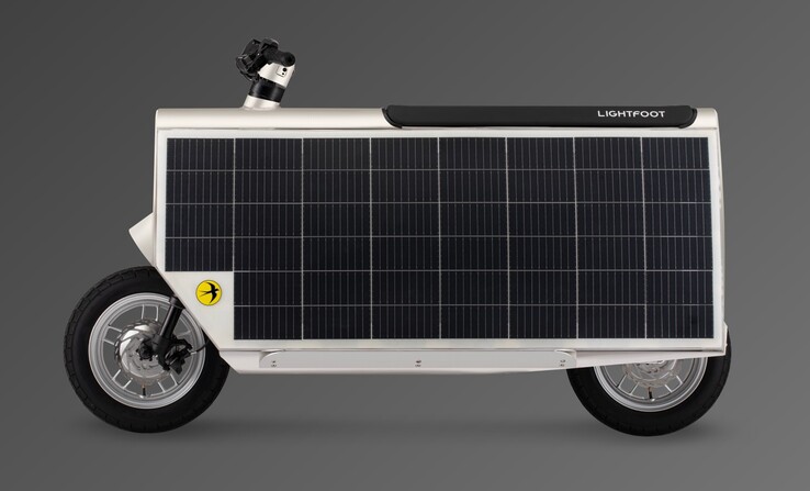 The Lightfoot scooter runs on motorcycle-grade suspension and can carry up to 282 lbs. (128 kg). (Image source: Otherlab)