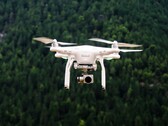 Chinese consortium successfully tests first ton-class liquid hydrogen-powered VTOL drone (Image source: Jason Mavrommatis)