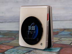 Nubia Flip 5G review. Test device provided by Nubia. (photo: Daniel Schmidt)