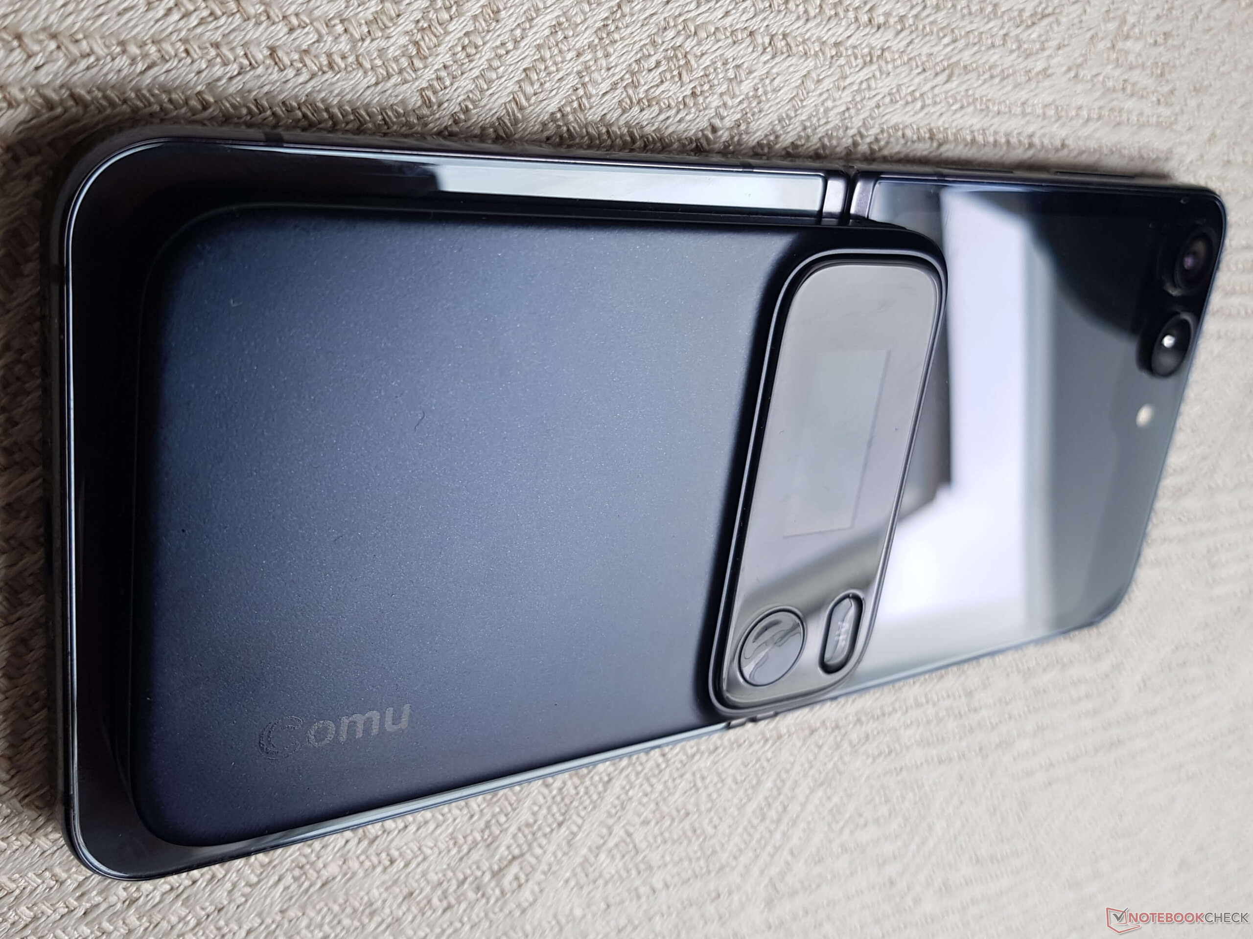 Comu Action Pro is a new competitor to Plaud Note Pro.