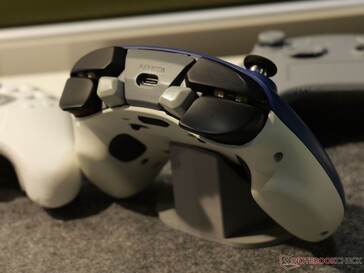 There are also additional buttons on the top
