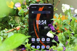 Review: Oukitel WP35. Review device provided by Oukitel.