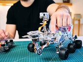 CircuitMess offers a programmable robot inspired by the Mars Rover.