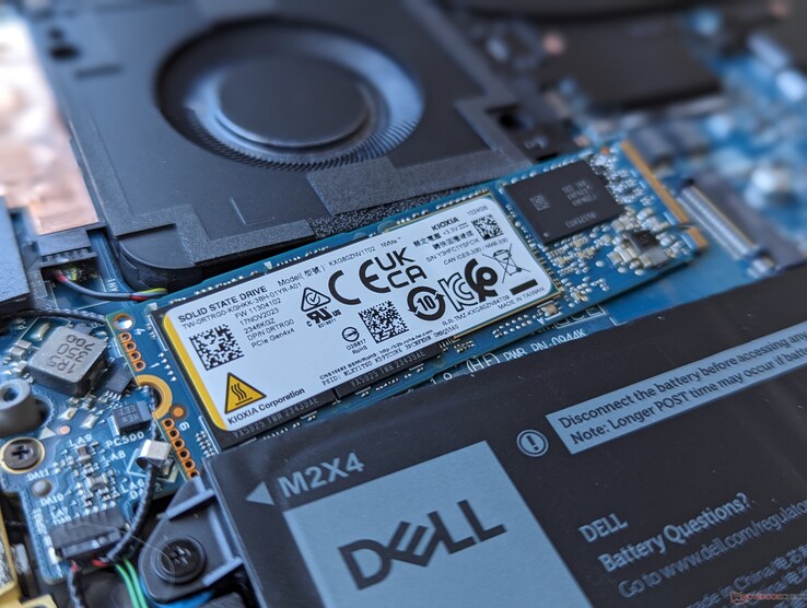 Supports full-length 2280 NVMe SSDs