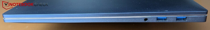 Right: headset jack, 2x USB-A 3.0