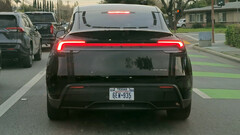 New Model Y is now driving around California without camo (Image source: GrammPiter/X)