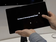 Samsung's first tri-fold may feature a 10-inch display like the Flex G, pictured. (Image source: Samsung Display)