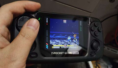 The Z-Pocket Game Bubble should be able to emulate more than SEGA Game Gear titles. (Image source: Retro CN)