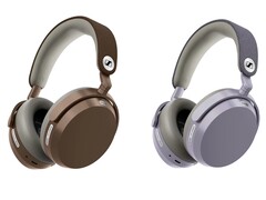 The new colors of the Sennheiser Momentum 5 include matching cases.