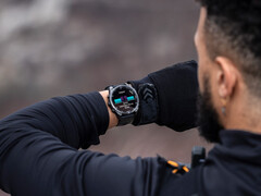 The Fenix 8 has now received its second v21.xx stable update.