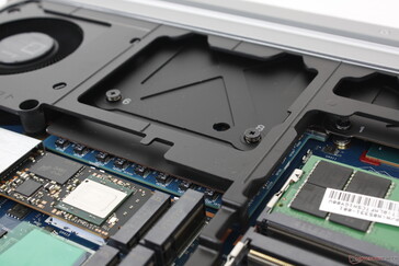 The GPU module can be seen underneath the cooling solution. Though not recommended, the GPU is technically removable