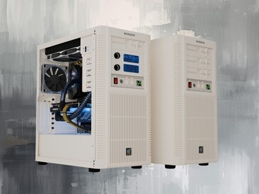 Maingear Retro98 prebuilt gaming PC configs are shown (Image source: Maingear PR with edits)