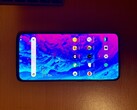 The OnePlus 7 will sport a fullscreen notch-less display. (Source: @Steven_Sbw on Twitter)