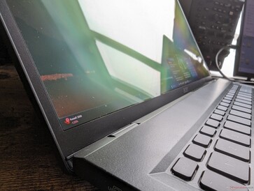 Acer Swift Edge 16 Ryzen 7 7840U laptop review: Zen 4 CPU and 3.2K 120 ...