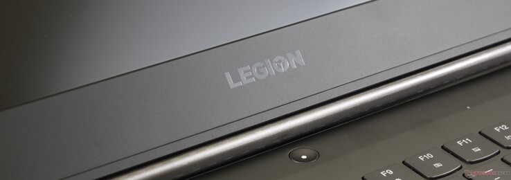 kommentar at tilføje Om Lenovo Legion Y740-17ICH (i7-8750H, RTX 2080 Max-Q) Laptop Review -  NotebookCheck.net Reviews