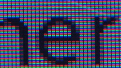 The OneXplayer X1 Pro's sub-pixel matrix