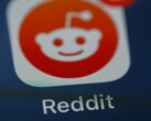 The Reddit app icon (Image Source: Brett Jordan, Unsplash)