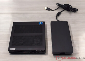Lenovo ThinkStation P3 Tiny with power supply unit (20 V; 15 A)