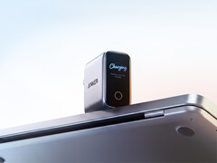 The Laptop Charger Pro can detect Macs and Windows laptops. Pictured: a promo picture of the charger showing the detection feature.