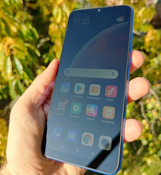 Xiaomi Redmi 9A Smartphone Review: 99 Euro smartphone with long battery  life and real dual SIM -  Reviews