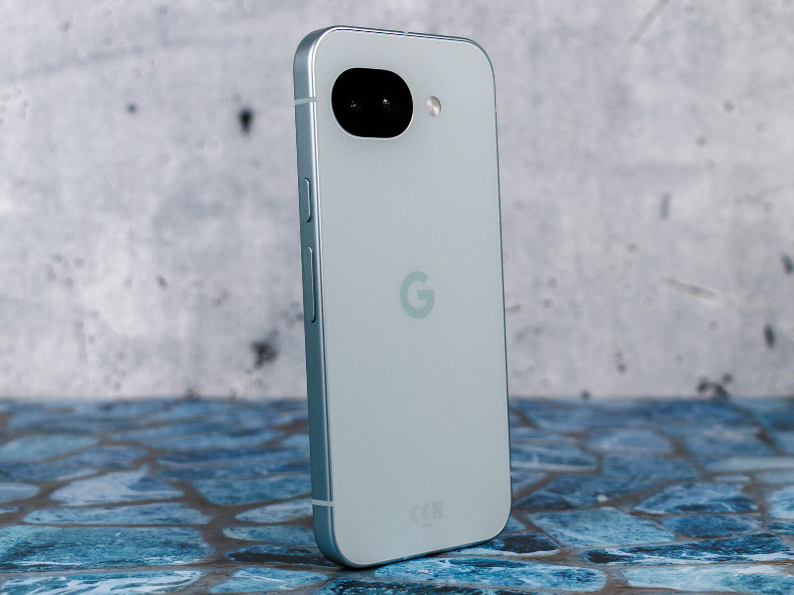 Google Pixel 10a ホワイト Google Pixel 10a: A solid mid-range model with too few new