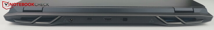 Back: power, Thunderbolt, HDMI, Mini DisplayPort