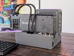 Beelink&#039;s mini PC eGPU dock is now open-source. (Image source: Notebookcheck / Allen Ngo)