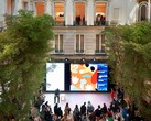 Champs-Élysées Apple store Forum area (Source: Apple Newsroom)