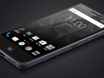 Blackberry Motion. (Source: Evan Blass)
