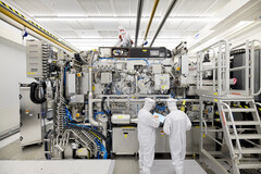 TSMC to receive ASML&#039;s advanced High NA EUV machine in 2024 (Image source: ASML)