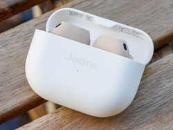 Review: Jabra Elite 10. The review unit is kindly provided by Jabra Germany. (Photo: Daniel Schmidt)