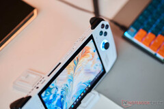 The Asus Rog Ally has a removeable SSD. (Image source: Notebookcheck)