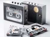 FiiO now also offers the CP13 with a transparent front. (Image: FiiO)