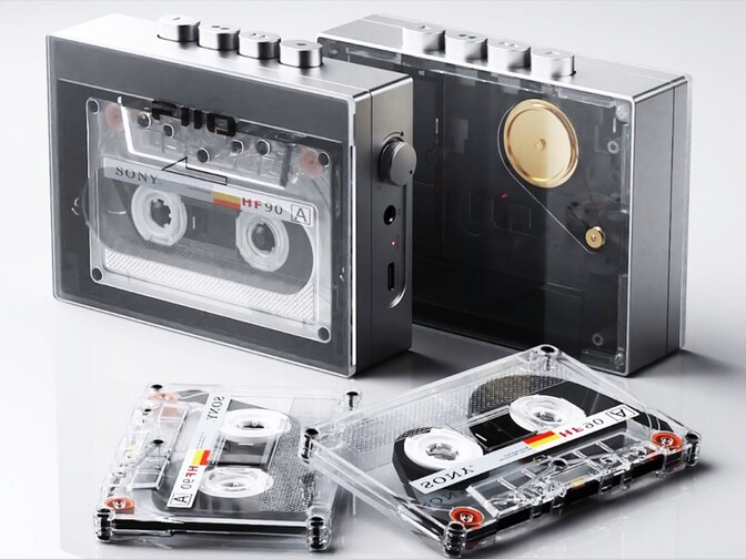 FiiO CP13 cassette player launches with transparent retro look