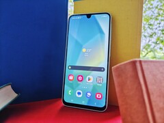 Galaxy Z Flip4 Maison Margiela Edition: Samsung reveals Galaxy Z Flip4 Maison Margiela Edition: Samsung reveals