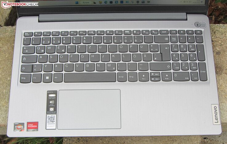 Keyboard of the Ideapad 3