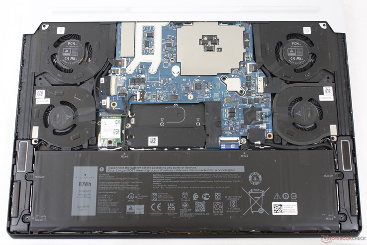 Alienware x15 R1 laptop review: Dell's thinnest UFO has landed 