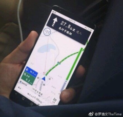 The Huawei Mate 10 Pro has leaked in the flesh ahead of its launch. (Source: Weibo)