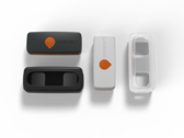The Weenect XS GPS tracker is compact, weighing only 27 g (~0.95 oz). (Image source: Weenect)