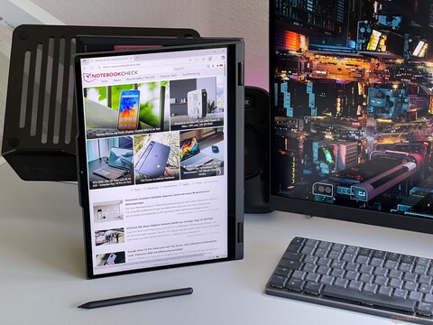 Lenovo ThinkPad T14s 2-in-1 Gen1 Review - New business convertible raises questions