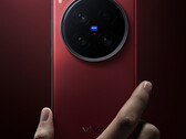 Vivo is unlikely to replace the X200 Ultra, pictured, before spring 2026. (Image source: Vivo)