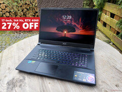 The MSI Katana 17 features a powerful mid-range GPU and a full-size keyboard with RGB backlighting. (Image source: Benjamin Herzig / Notebookcheck)