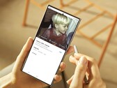 The first update for the Samsung Galaxy S24 series will introduce a new display option called 'Vividness'. (Image: Samsung)