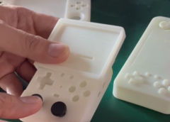 The MagicX XU Mini 2 test design reveals a vertical layout for the handheld. (Image source: Retro Handhelds)